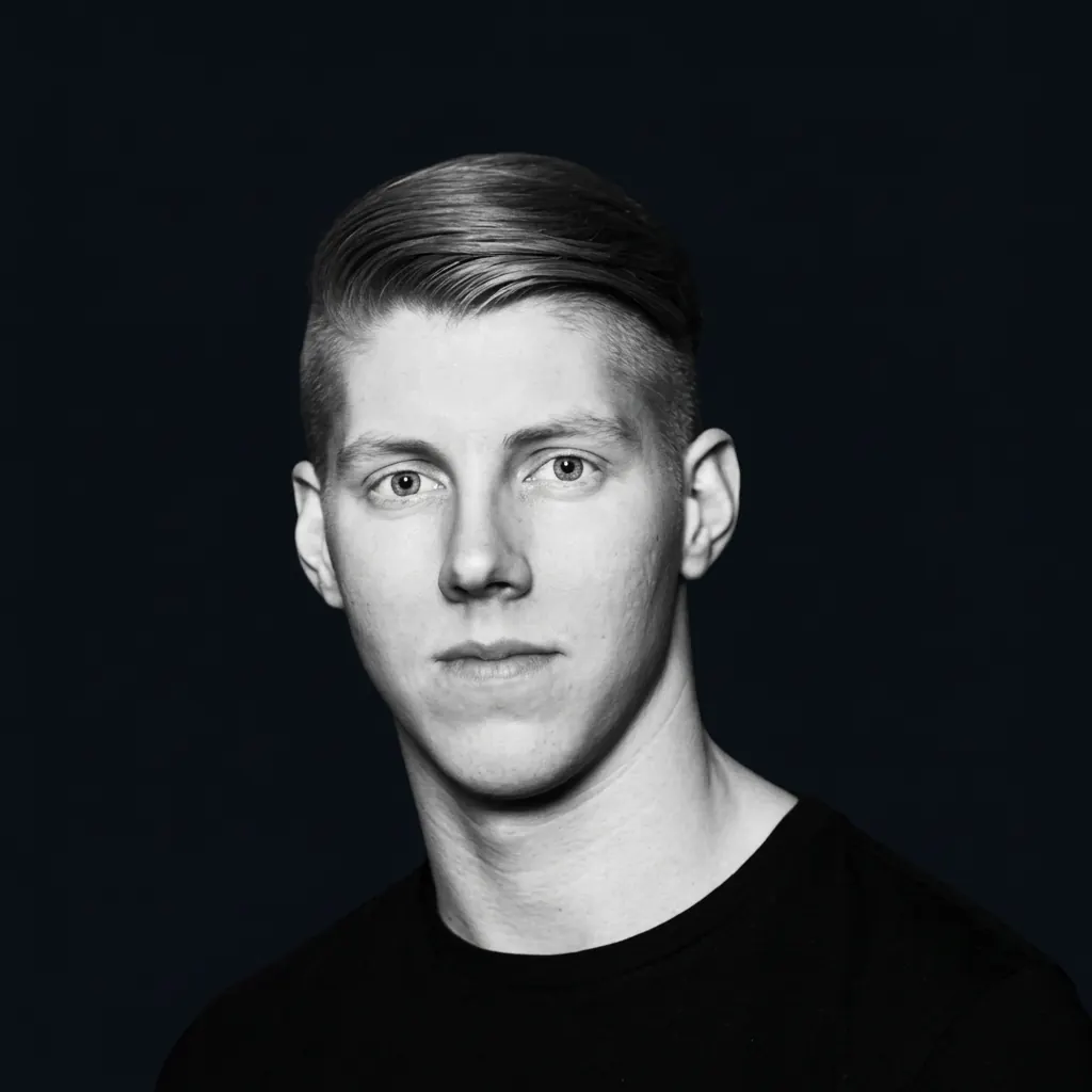 Johnny Strand, grundare av Hemsio